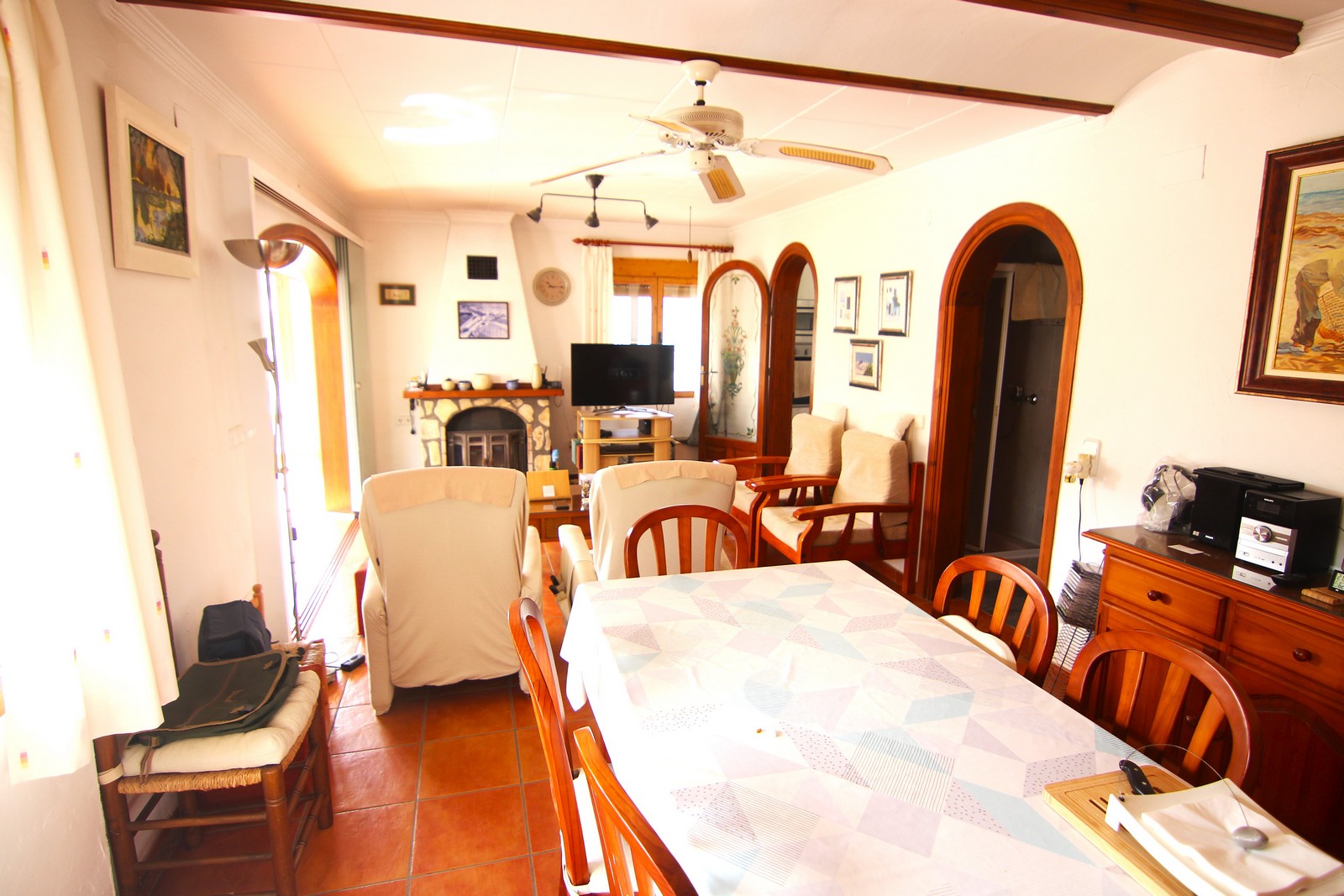 Villa te koop in rustige zone van El Portet met zwembad.