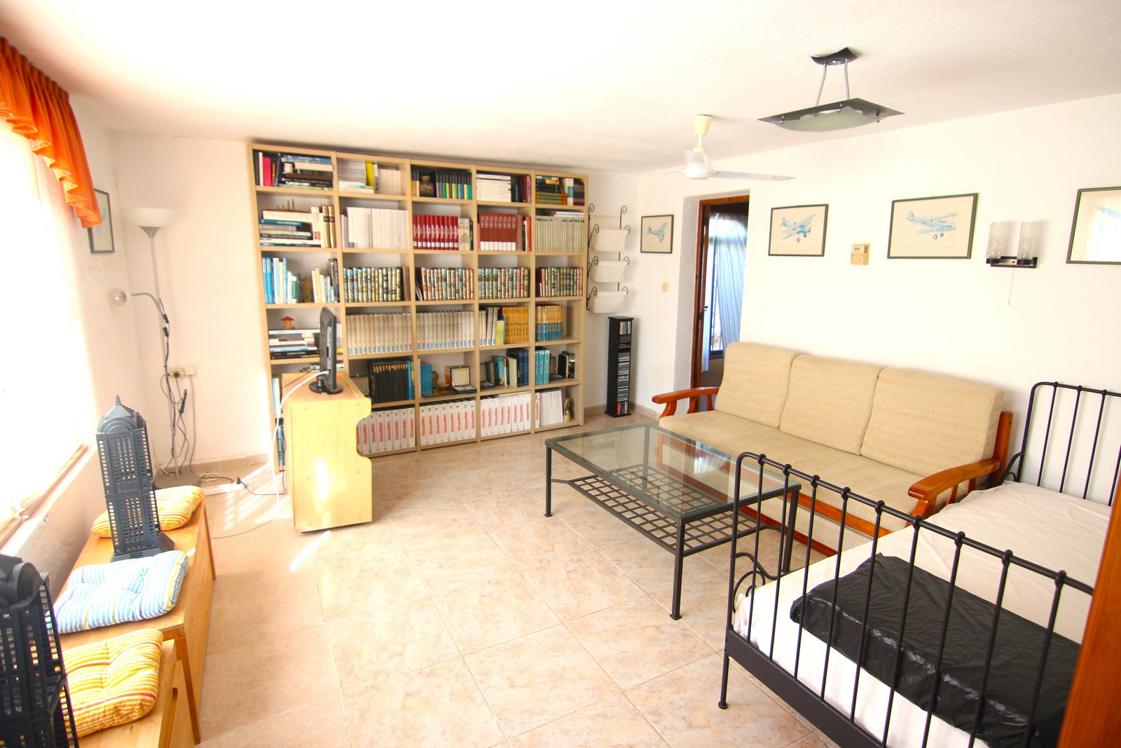 Villa te koop in rustige zone van El Portet met zwembad.