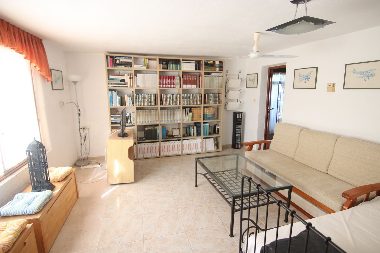 Villa te koop in rustige zone van El Portet met zwembad.