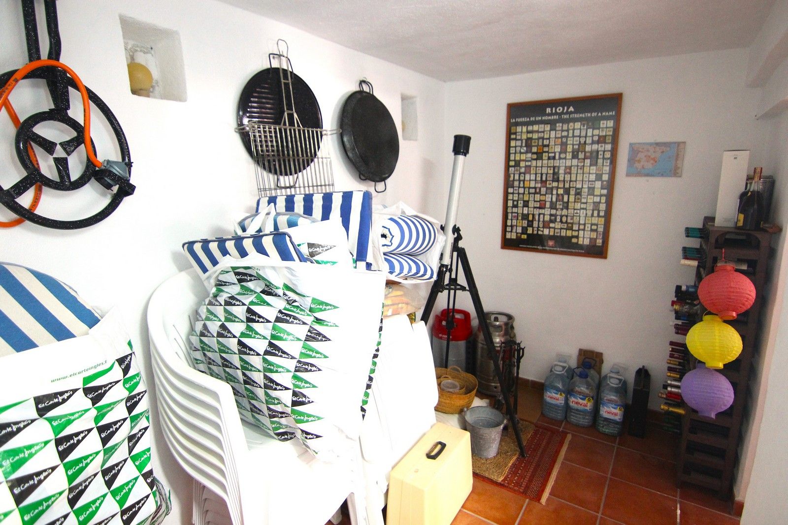 Villa te koop in rustige zone van El Portet met zwembad.