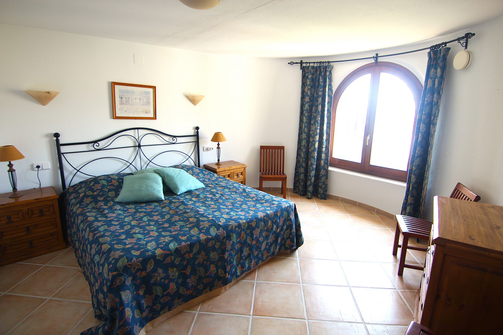 Villa met zwembad en spectaculair uitzicht op zee in Cumbre del Sol.