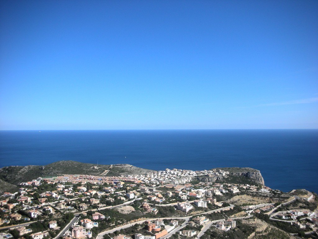 Appartement te koop met uitzicht op zee op Vistamar, Cumbre del sol.