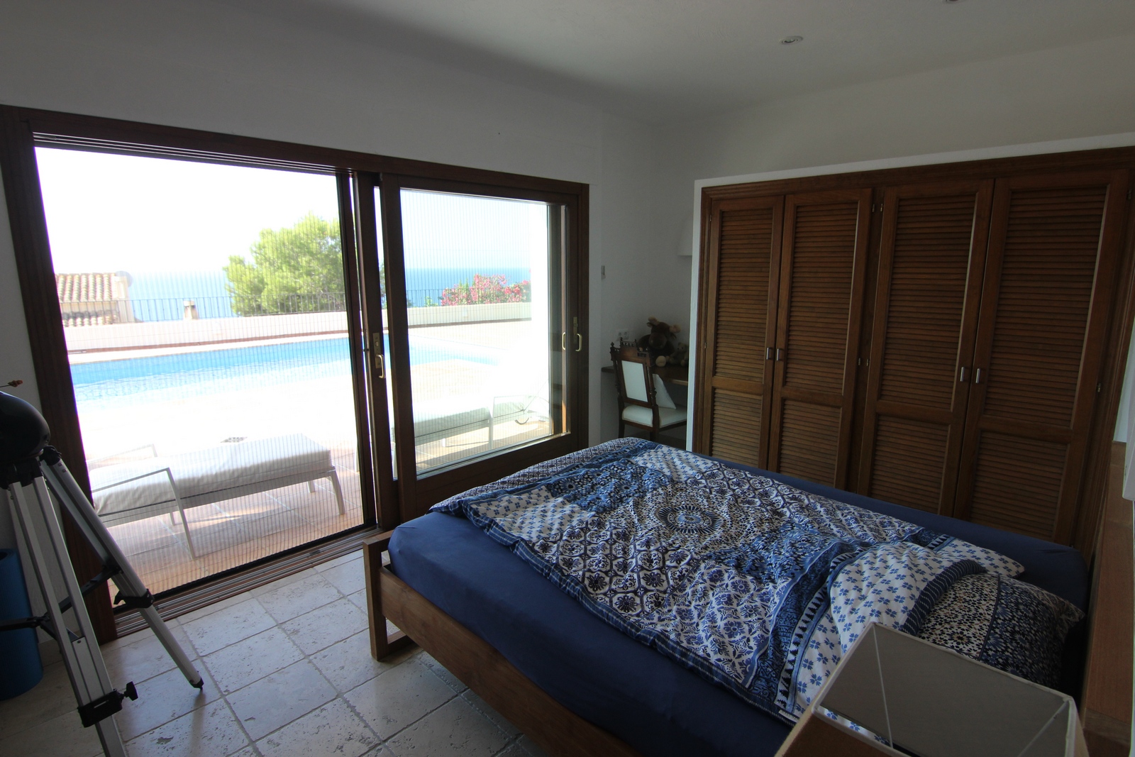 Luxe villa te koop aan zee in Cap Blanc.