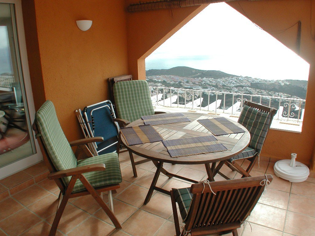 Appartement met een spectaculair uitzicht op zee in Cumbre del Sol